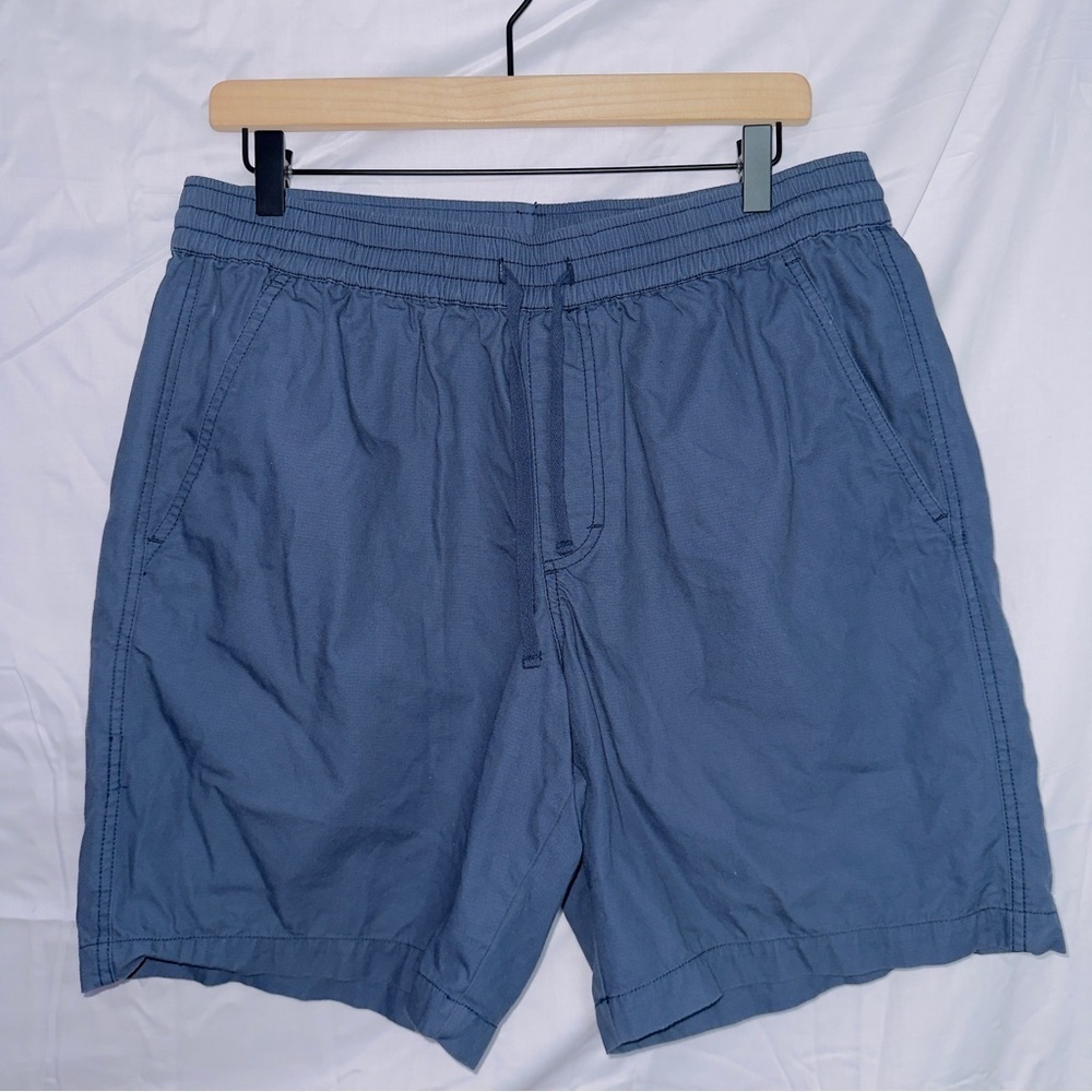 Men's Eddie Bauer Blue Flat Front Stretch Chino Shorts size large